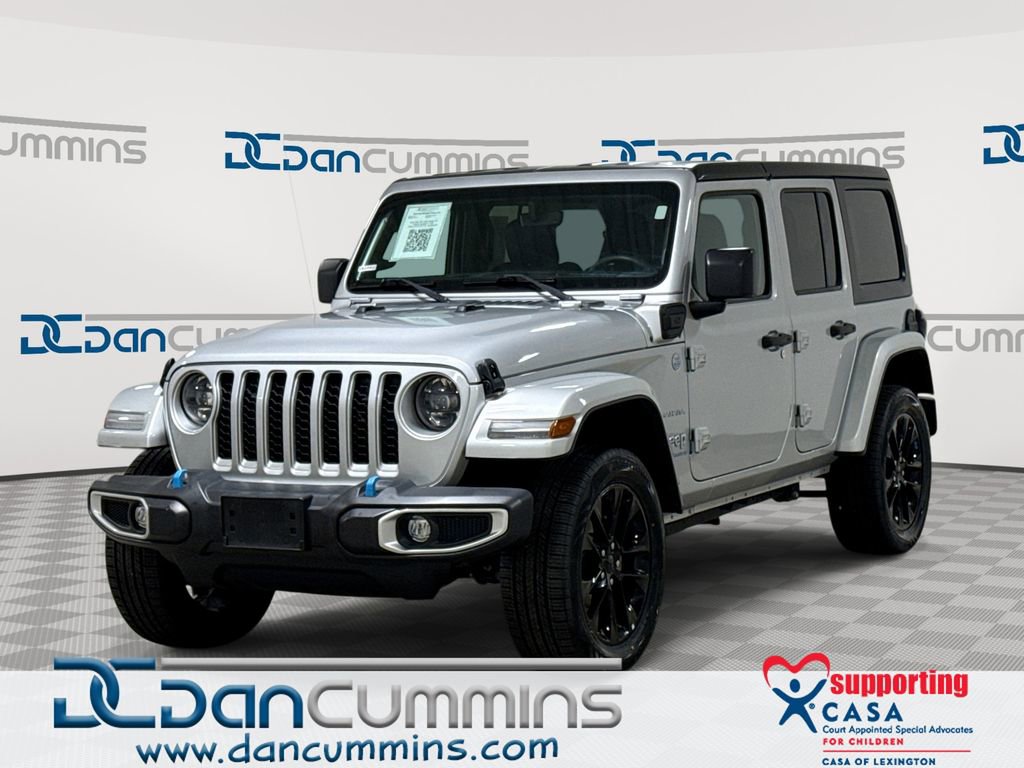 Used 2023 Jeep Wrangler Unlimited Sahara AWD/4WD image 1