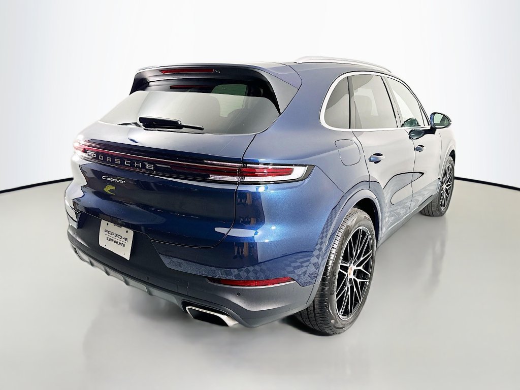 New 2026 Porsche Cayenne AWD/4WD image 9