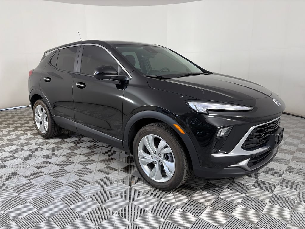 Used 2025 Buick Encore GX Preferred w/ Advanced Technology Package