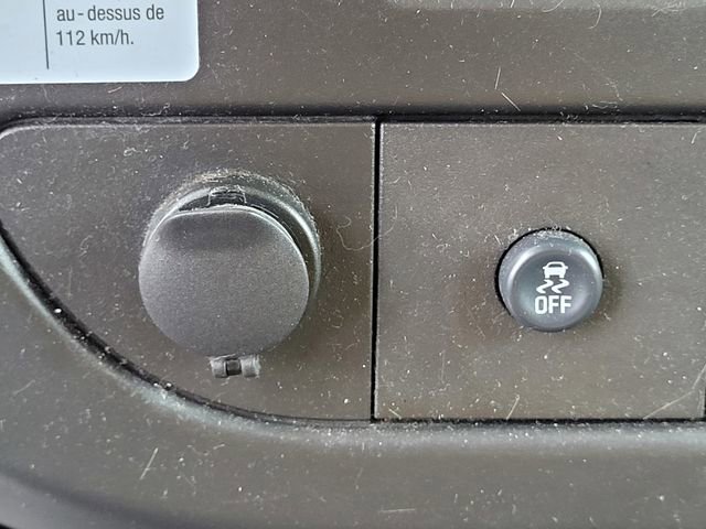 Used 2019 GMC Savana 3500 Extended w/ Driver Convenience Package image 14