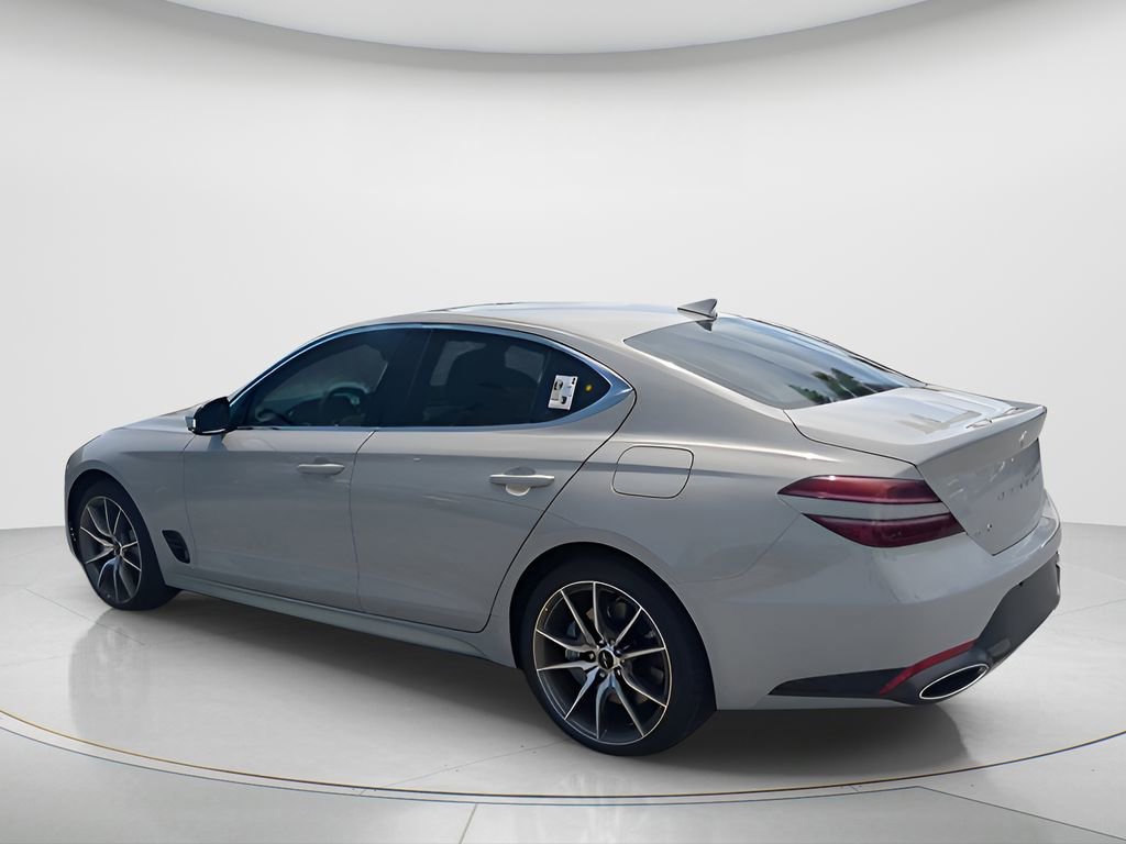 Used 2026 Genesis G70 2.5T image 7