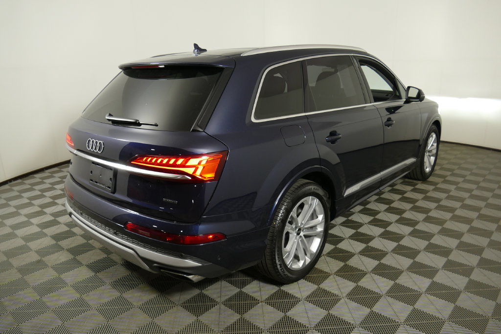 Certified 2026 Audi Q7 3.0T Premium Plus w/ Premium Plus Package AWD/4WD image 3