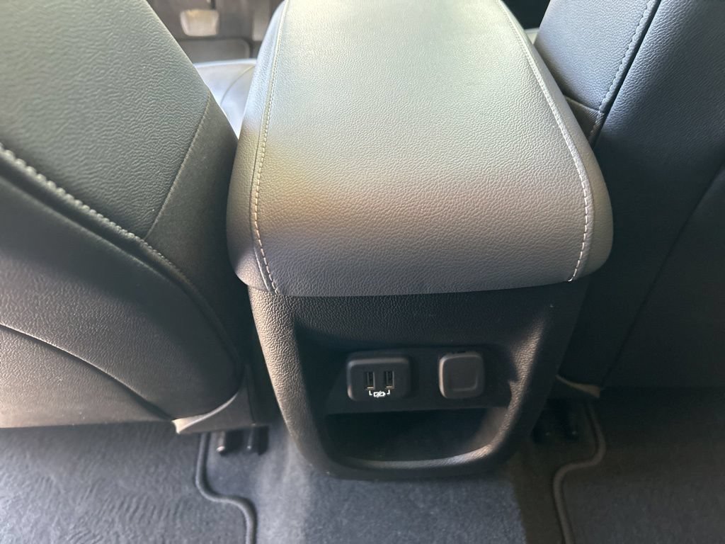 Used 2020 Chevrolet Colorado Z71 AWD/4WD image 28