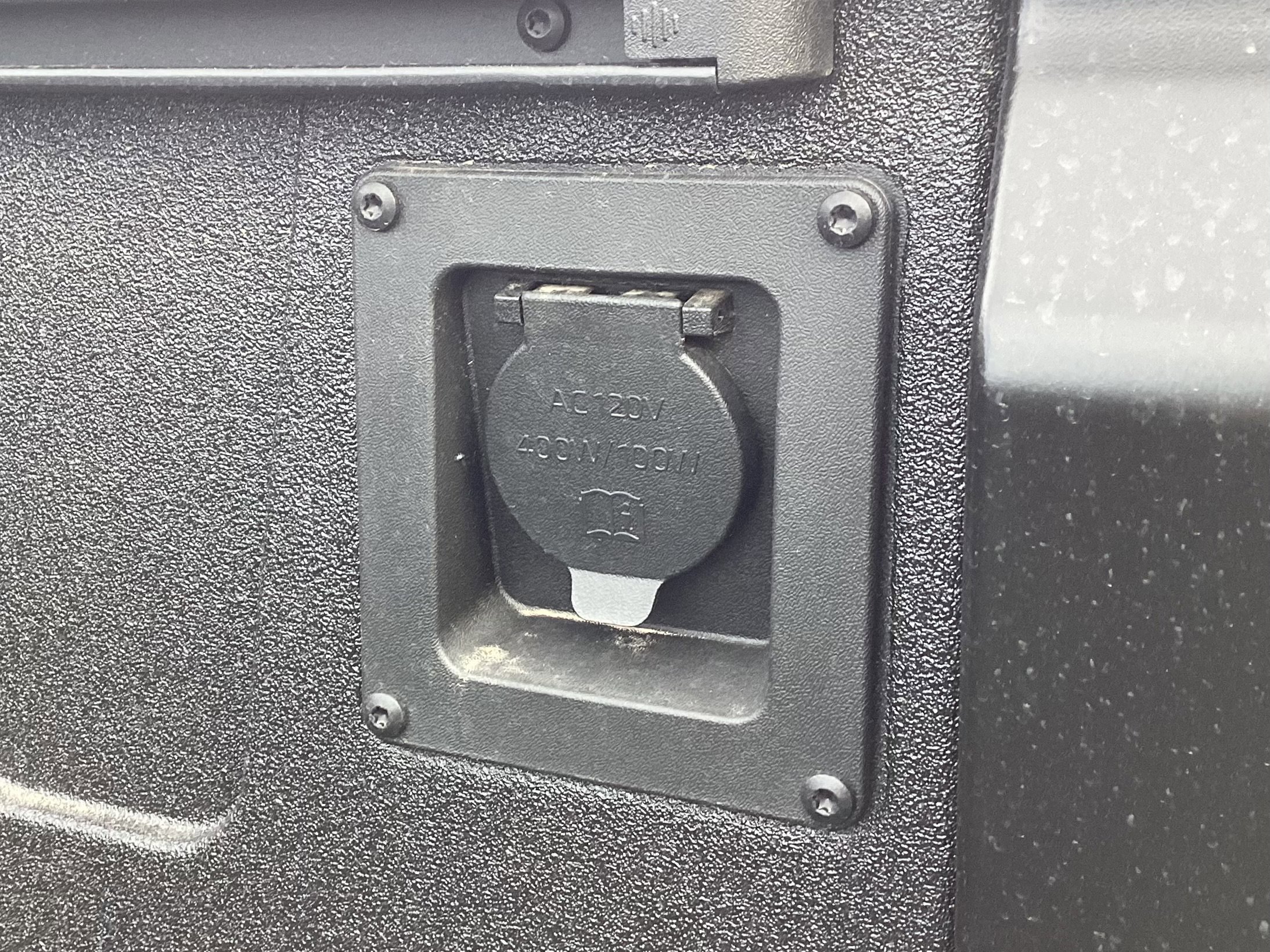 New 2025 Toyota Tundra Limited image 12