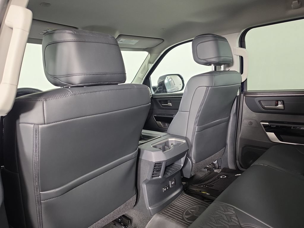Used 2023 Toyota Tundra Limited AWD/4WD image 31