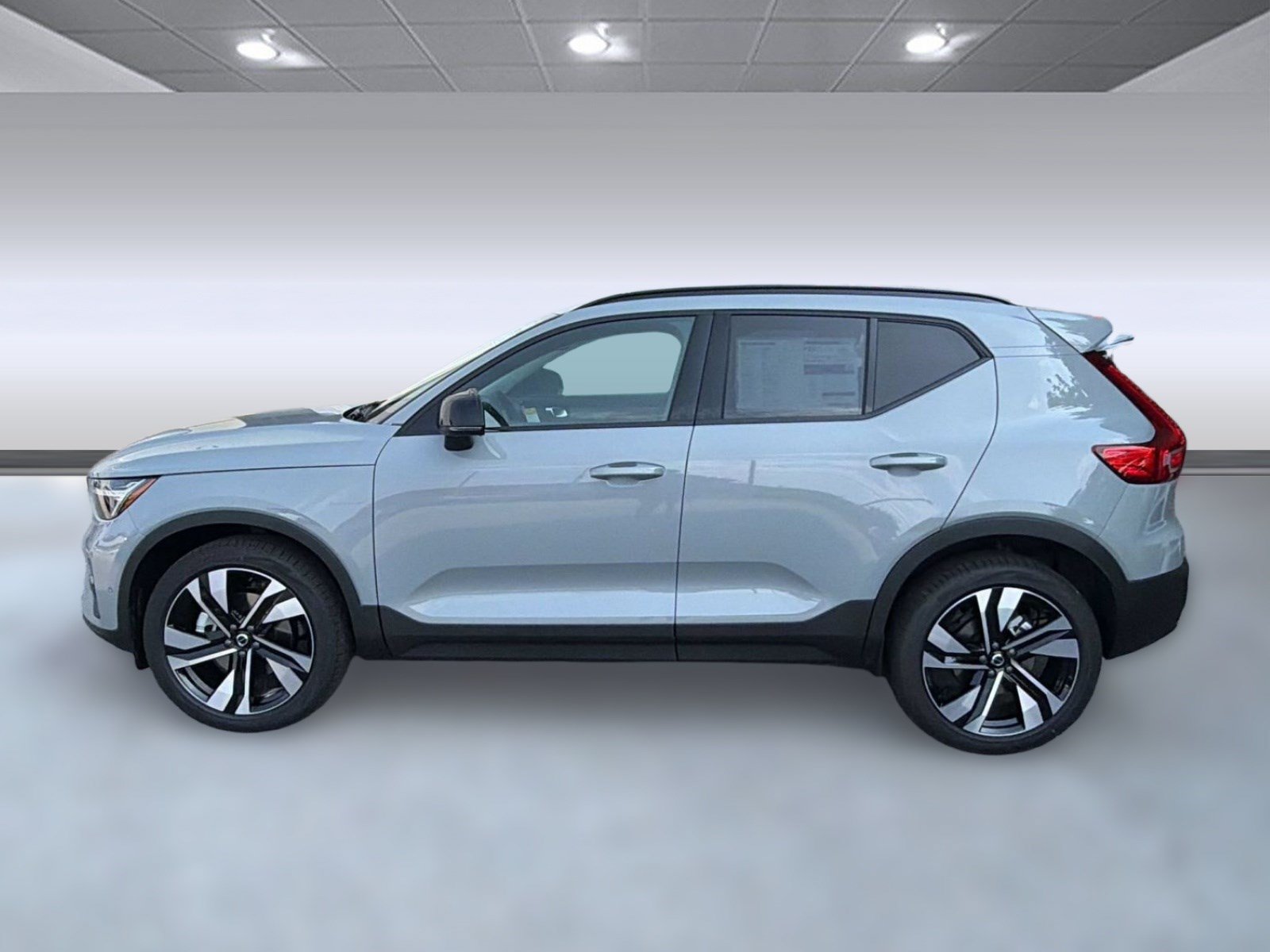 New 2026 Volvo XC40 B5 Ultra w/ Protection Package Premier AWD/4WD image 2