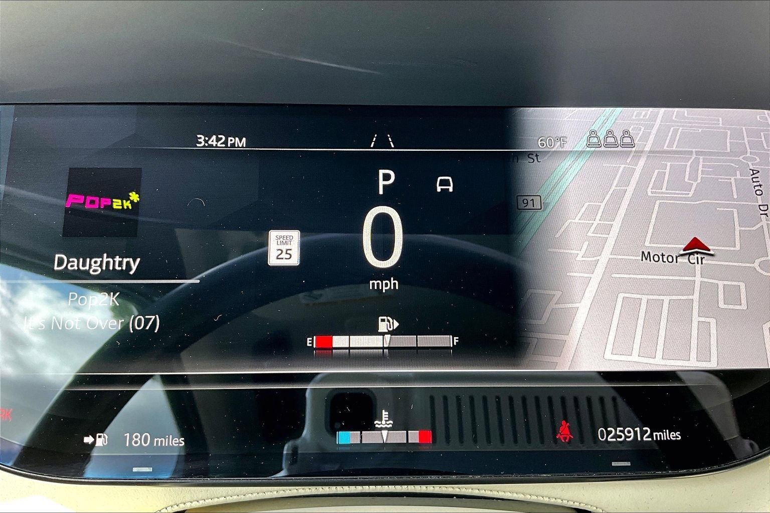 Certified 2024 Land Rover Range Rover SE AWD/4WD image 19