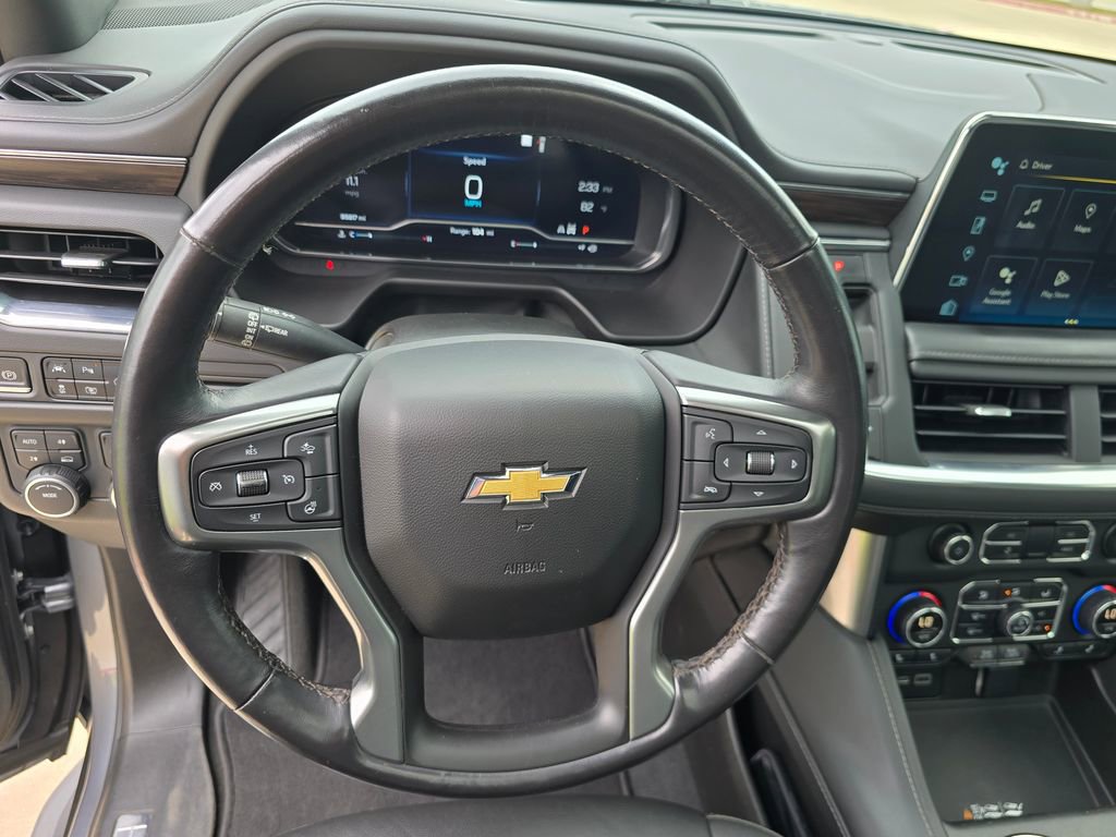 Used 2022 Chevrolet Tahoe LT w/ Luxury Package AWD/4WD image 17