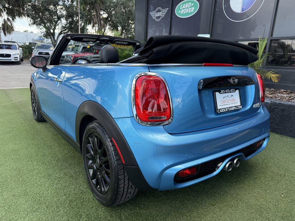 Used 2016 MINI Cooper S image 4