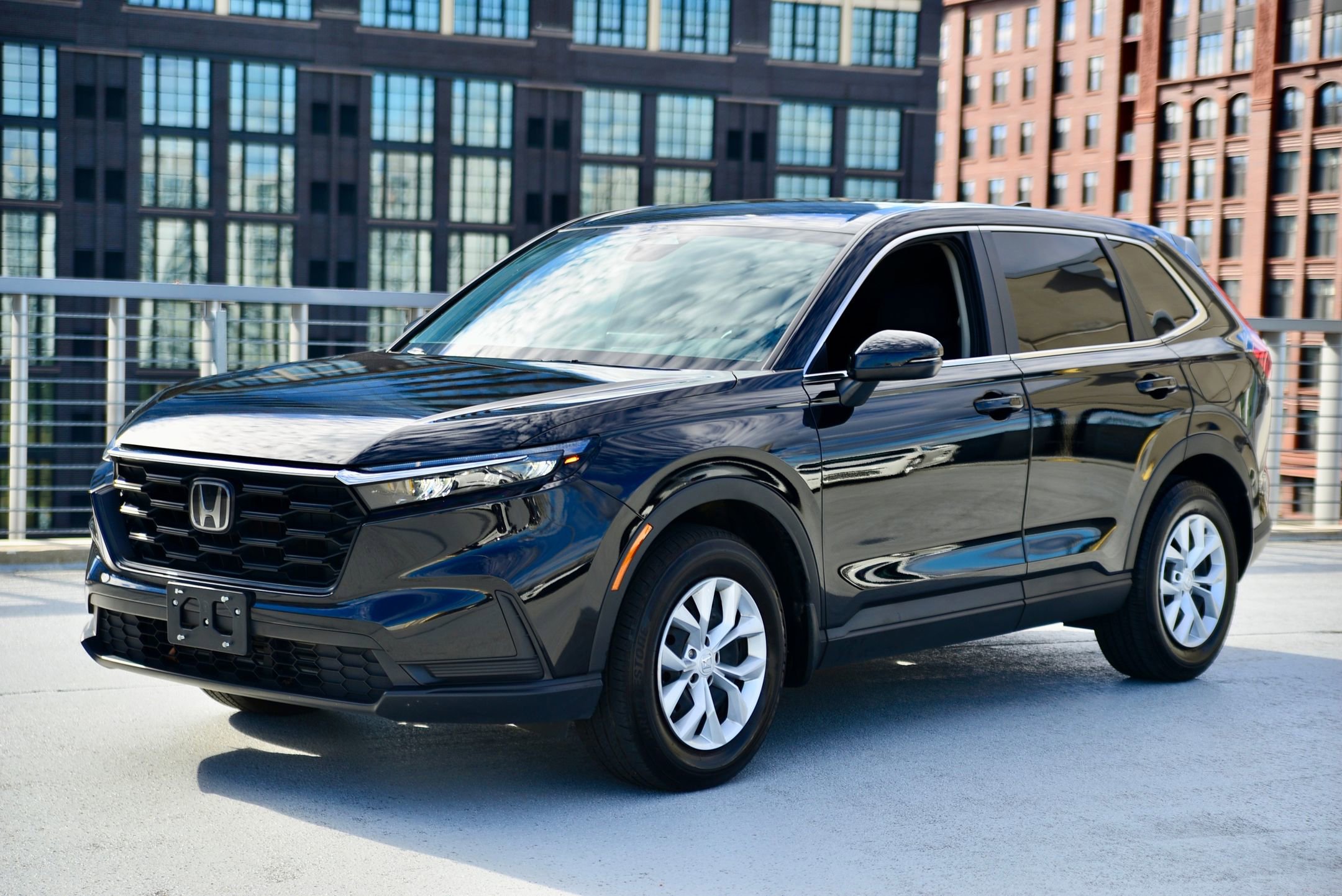 Used 2025 Honda CR-V LX