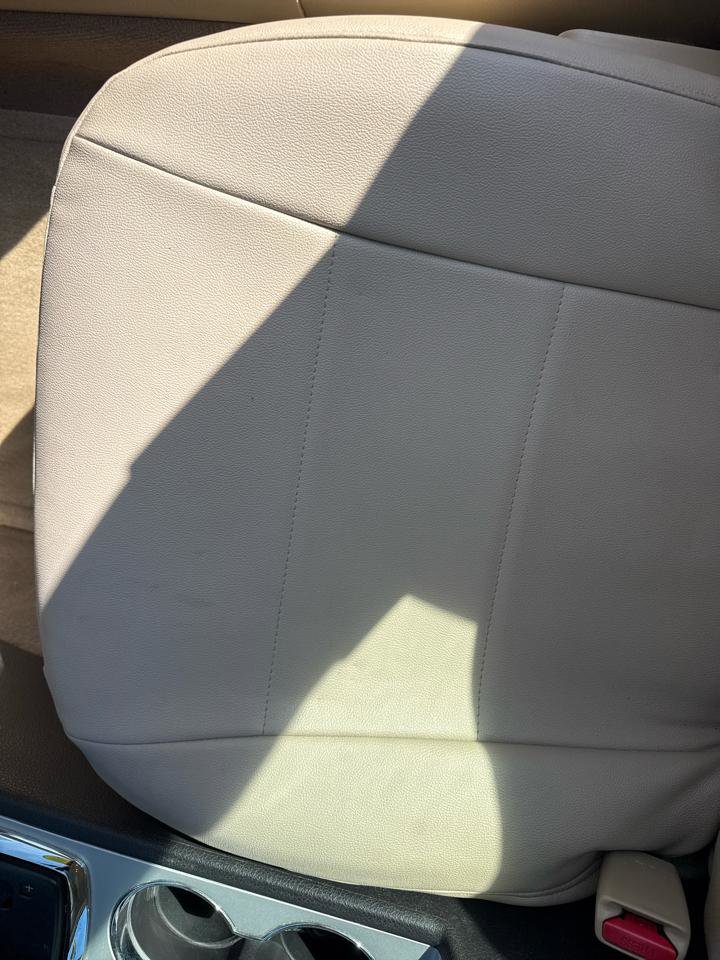 Used 2010 Mercury Milan Premier image 11