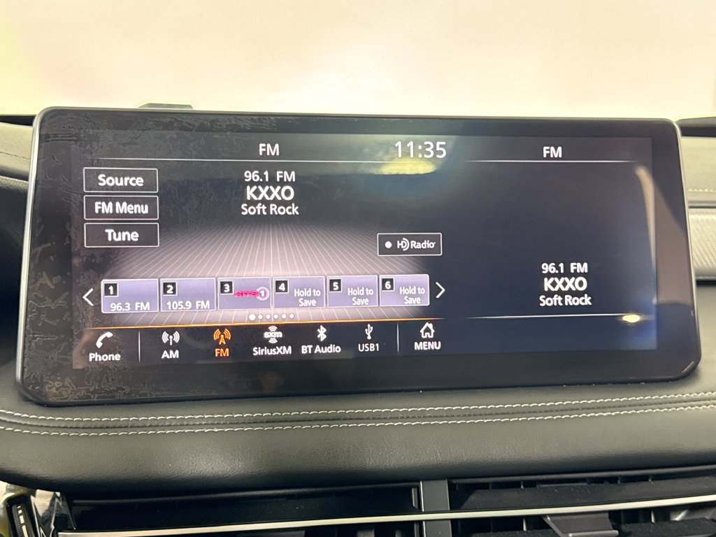 Used 2023 INFINITI QX60 Luxe w/ Vision Package AWD/4WD image 43