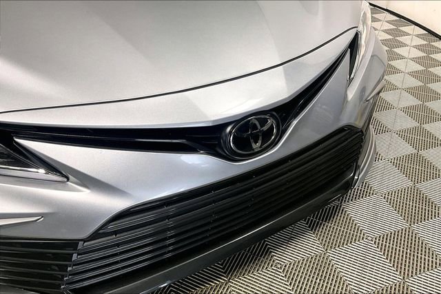 Used 2024 Toyota Camry LE AWD/4WD image 29