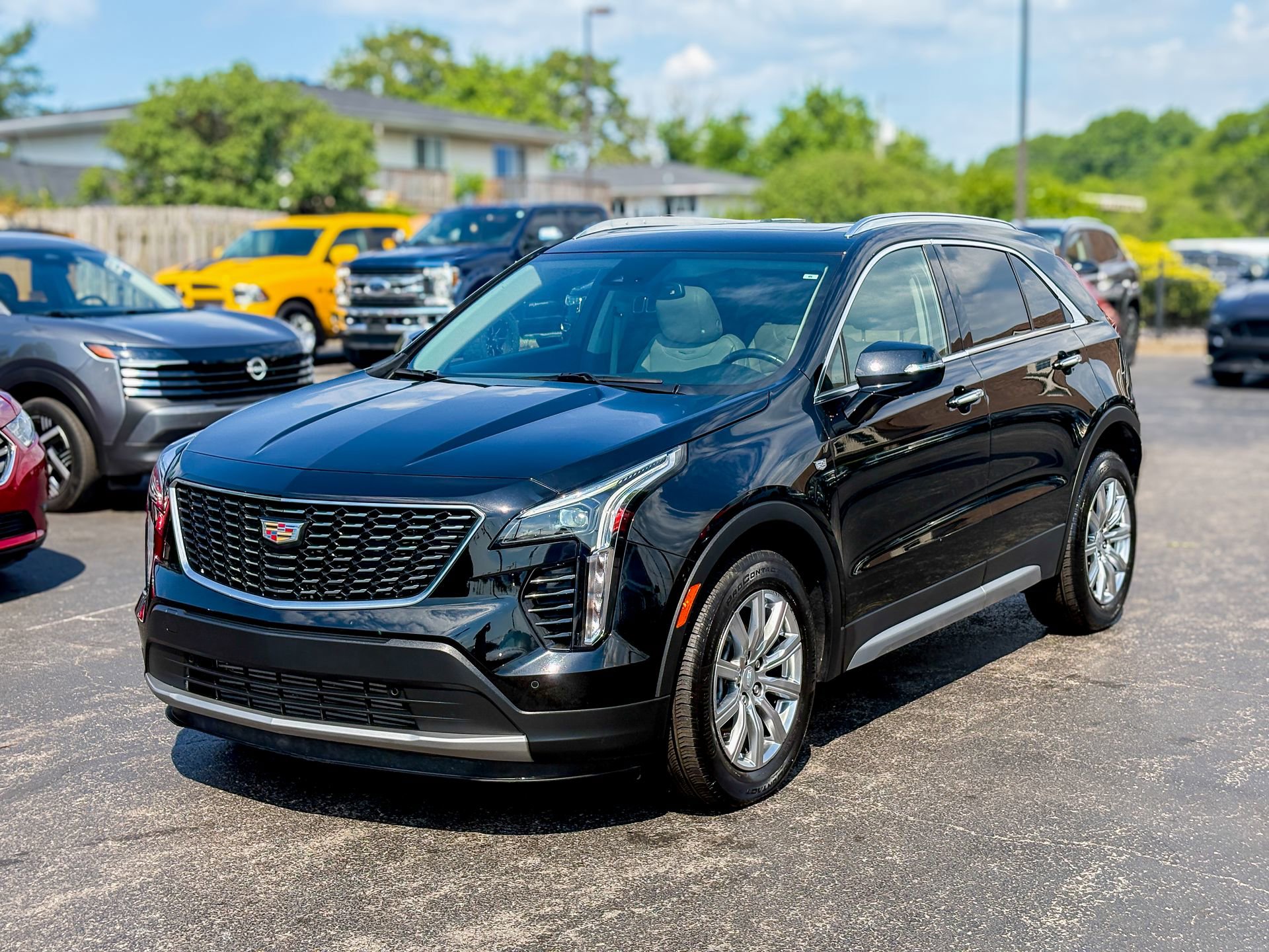Used 2022 Cadillac XT4 Premium Luxury AWD/4WD image 8