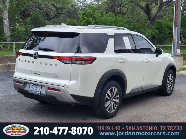 Used 2023 Nissan Pathfinder SL FWD image 5