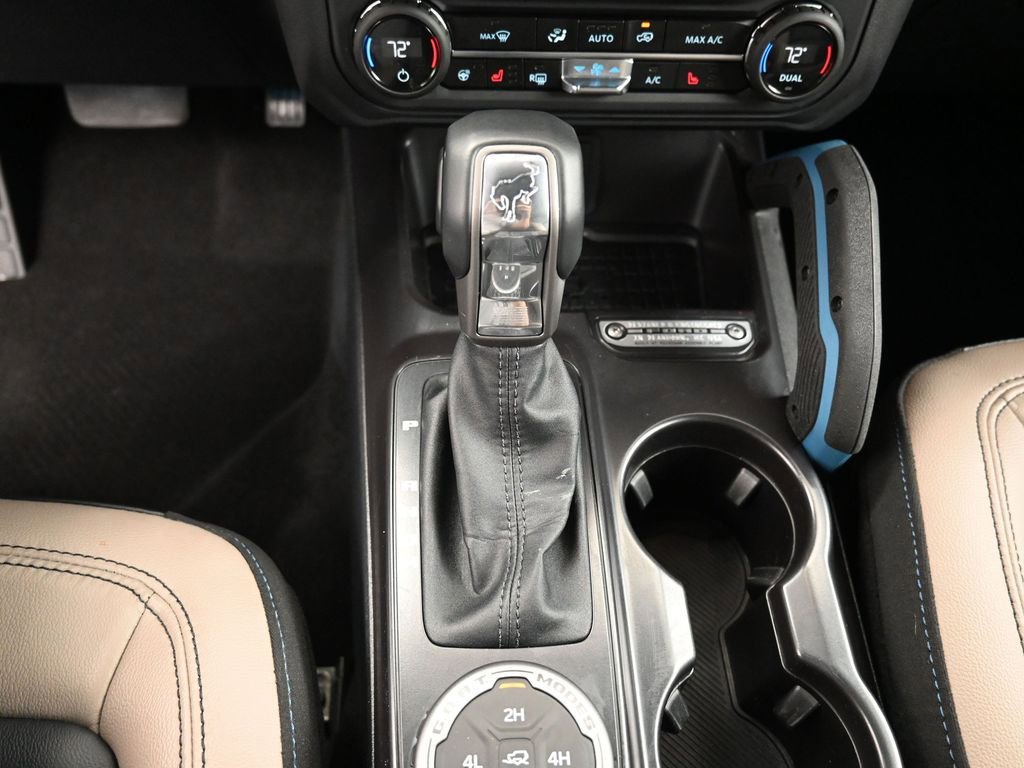 Used 2024 Ford Bronco Wildtrak image 25