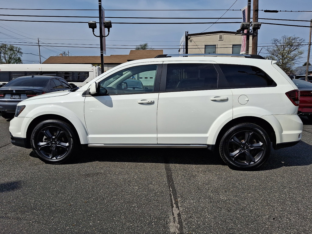 Used 2020 Dodge Journey Crossroad image 2