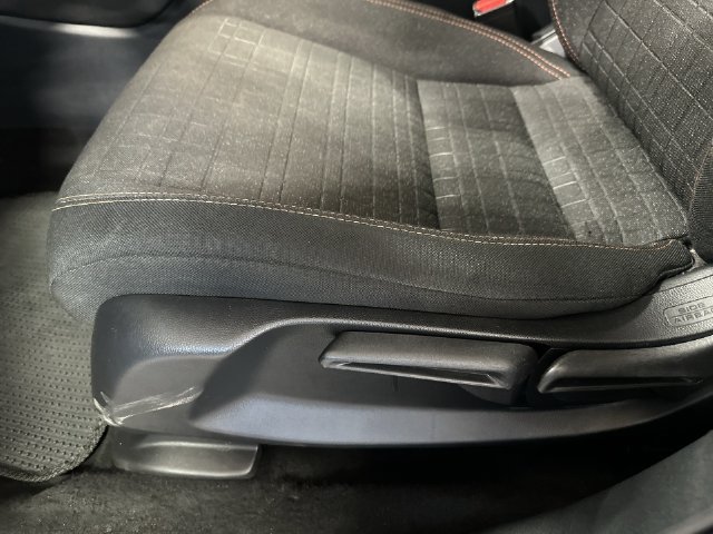 Used 2024 Honda HR-V Sport image 18