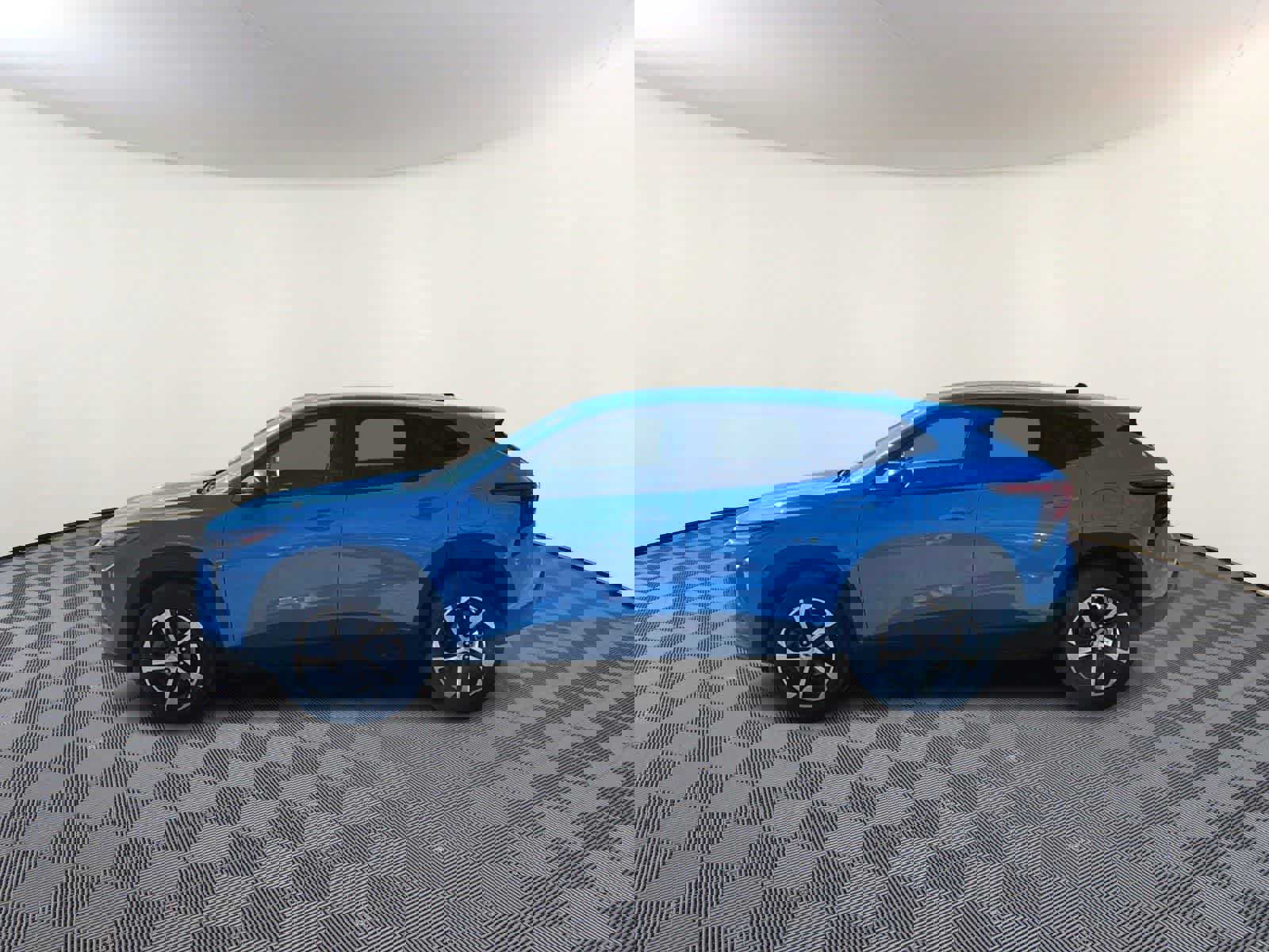 Used 2024 Chevrolet Trax RS w/ Driver Confidence Package FWD image 4