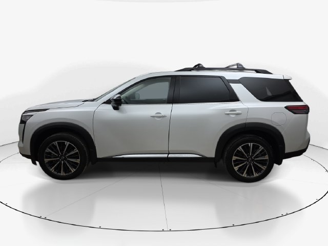 New 2026 Nissan Pathfinder Platinum w/ Accent Package FWD image 9