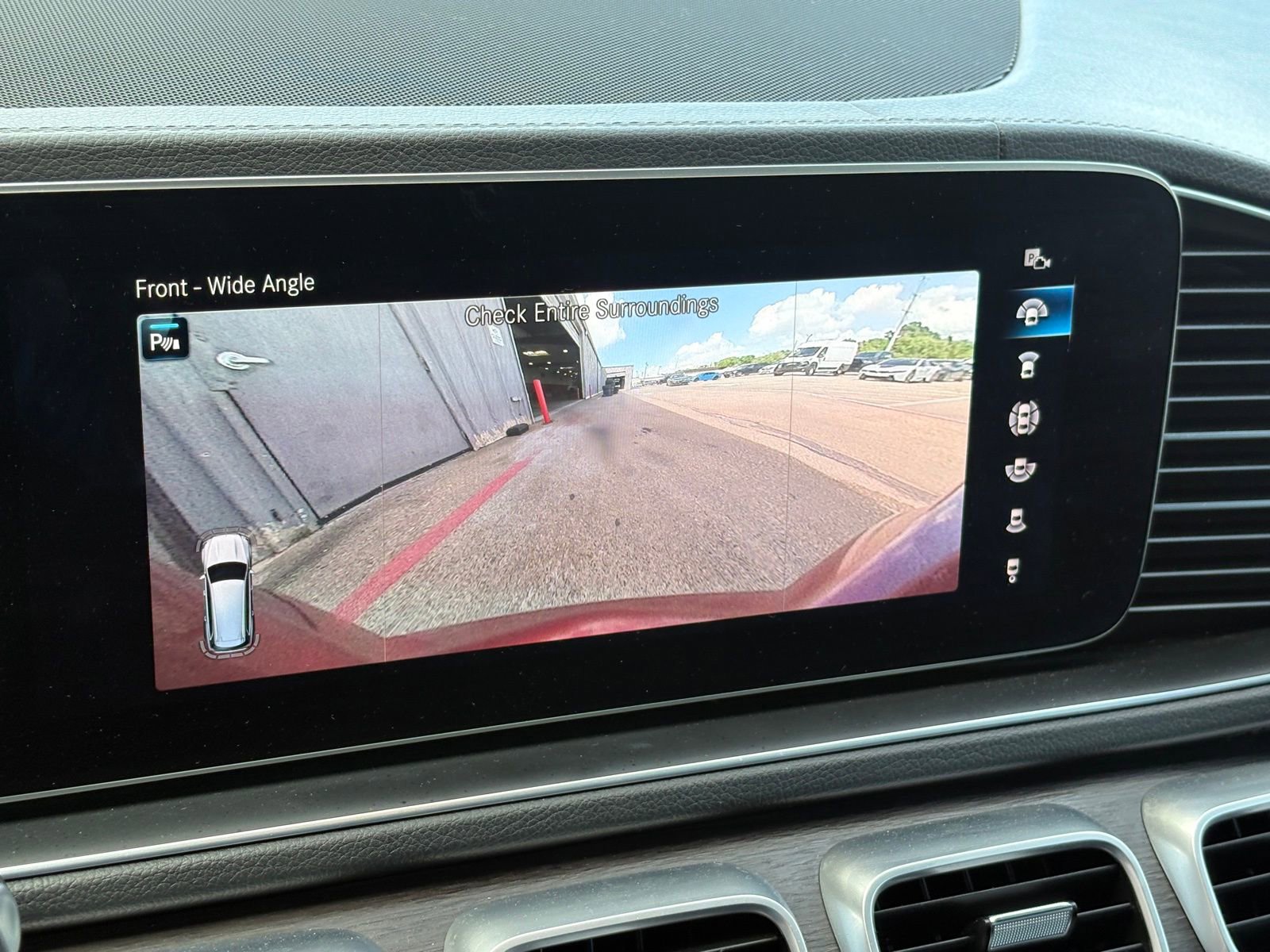 Used 2022 Mercedes-Benz GLS 450 4MATIC image 33