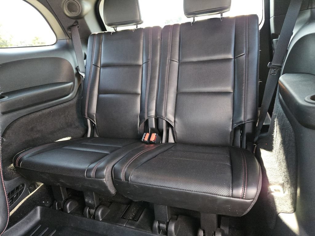 Used 2022 Dodge Durango R/T w/ Blacktop Package RWD image 41