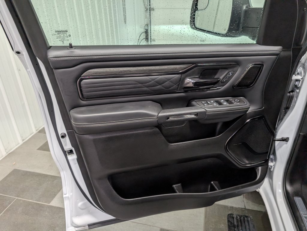 Used 2026 RAM 1500 Limited AWD/4WD image 14