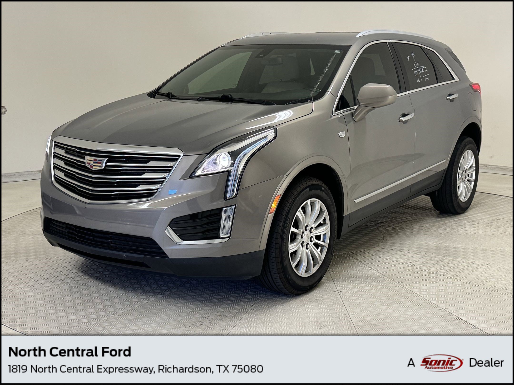 Used 2019 Cadillac XT5 FWD