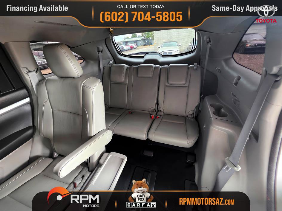 Used 2018 Toyota Highlander XLE AWD/4WD image 21