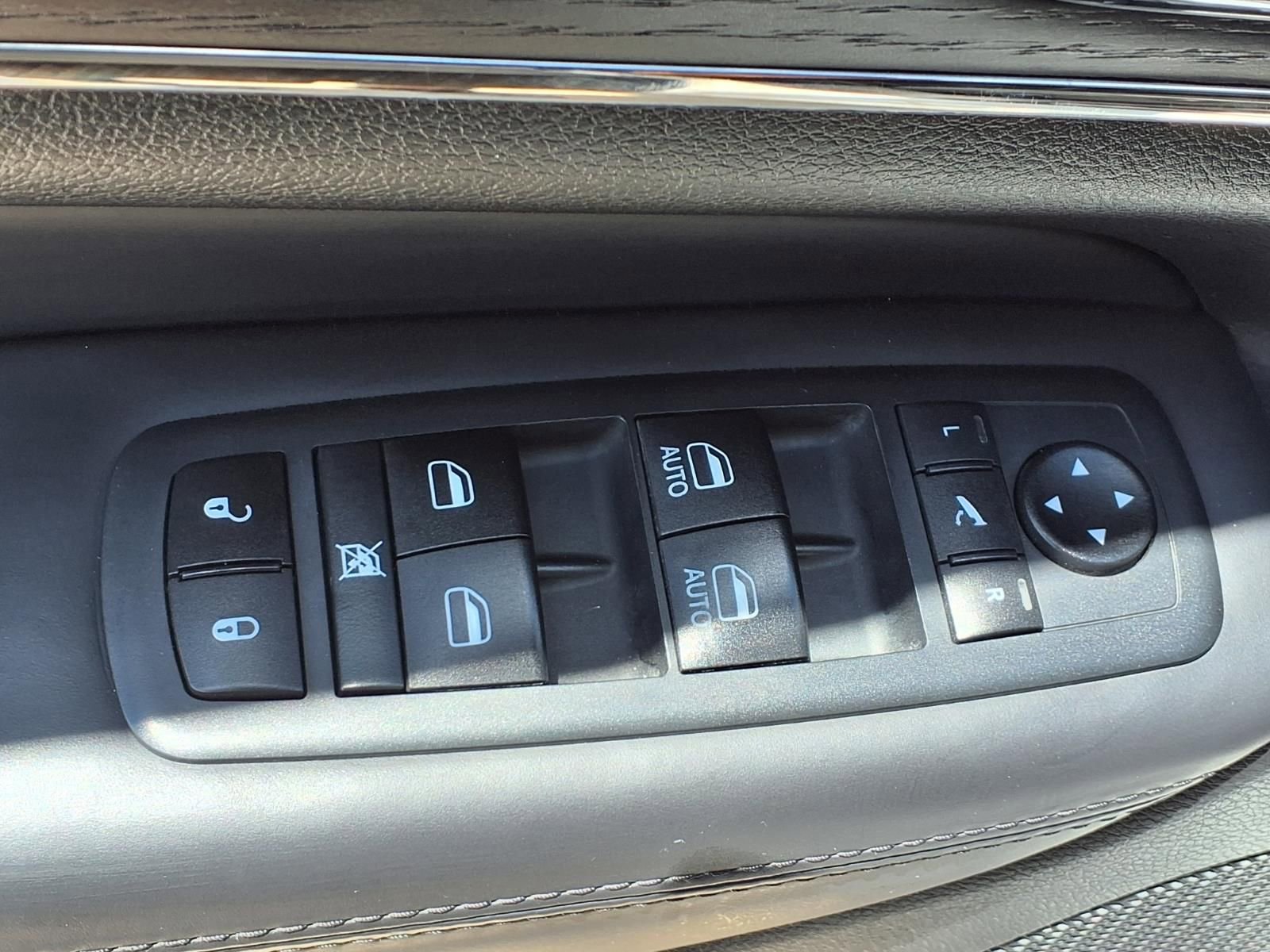 Used 2020 Jeep Grand Cherokee High Altitude RWD image 16