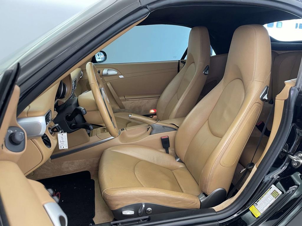 Used 2006 Porsche 911 Carrera S RWD image 5