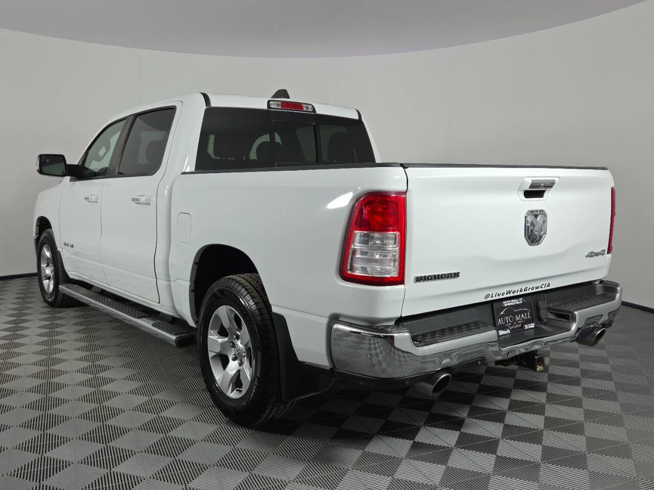 Used 2019 RAM 1500 Big Horn AWD/4WD image 5