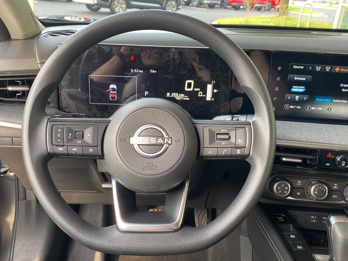 Certified 2025 Nissan Kicks SV AWD/4WD image 32