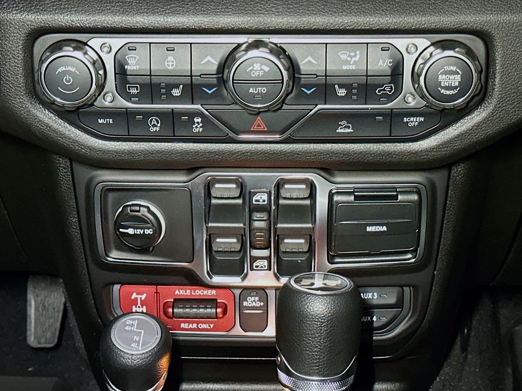 New 2026 Jeep Wrangler Unlimited Sport AWD/4WD image 11