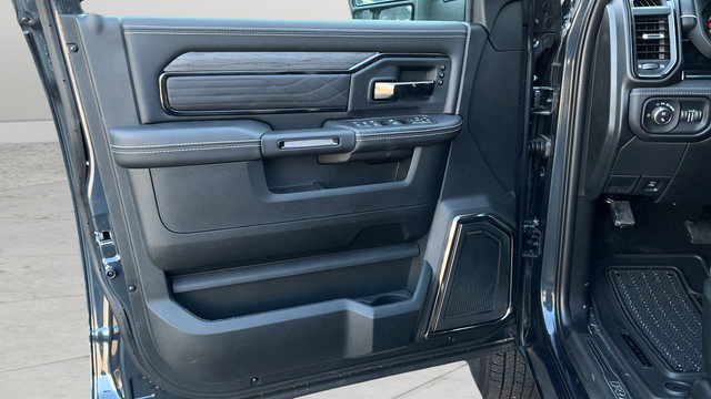 New 2027 RAM 3500 Limited AWD/4WD image 19