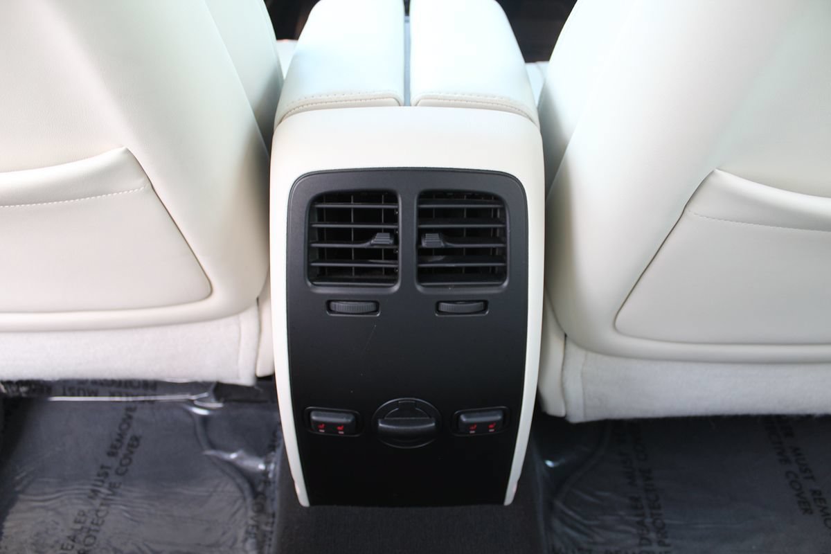 Used 2011 Lincoln MKS w/ 101A Rapid Spec Order Code FWD image 23