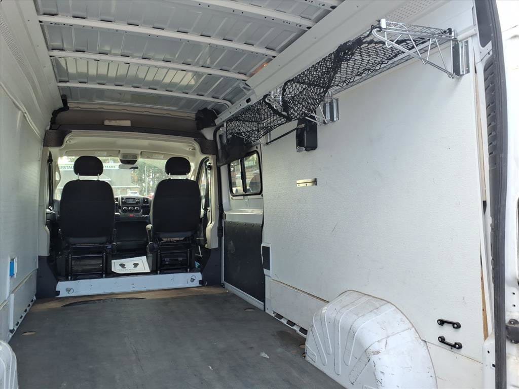 Used 2018 RAM ProMaster 2500 FWD image 9