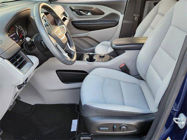 Certified 2022 GMC Terrain SLE w/ Driver Convenience Package image 9