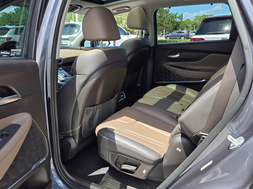 Used 2021 Hyundai Santa Fe SEL Premium w/ Cargo Package AWD/4WD image 11