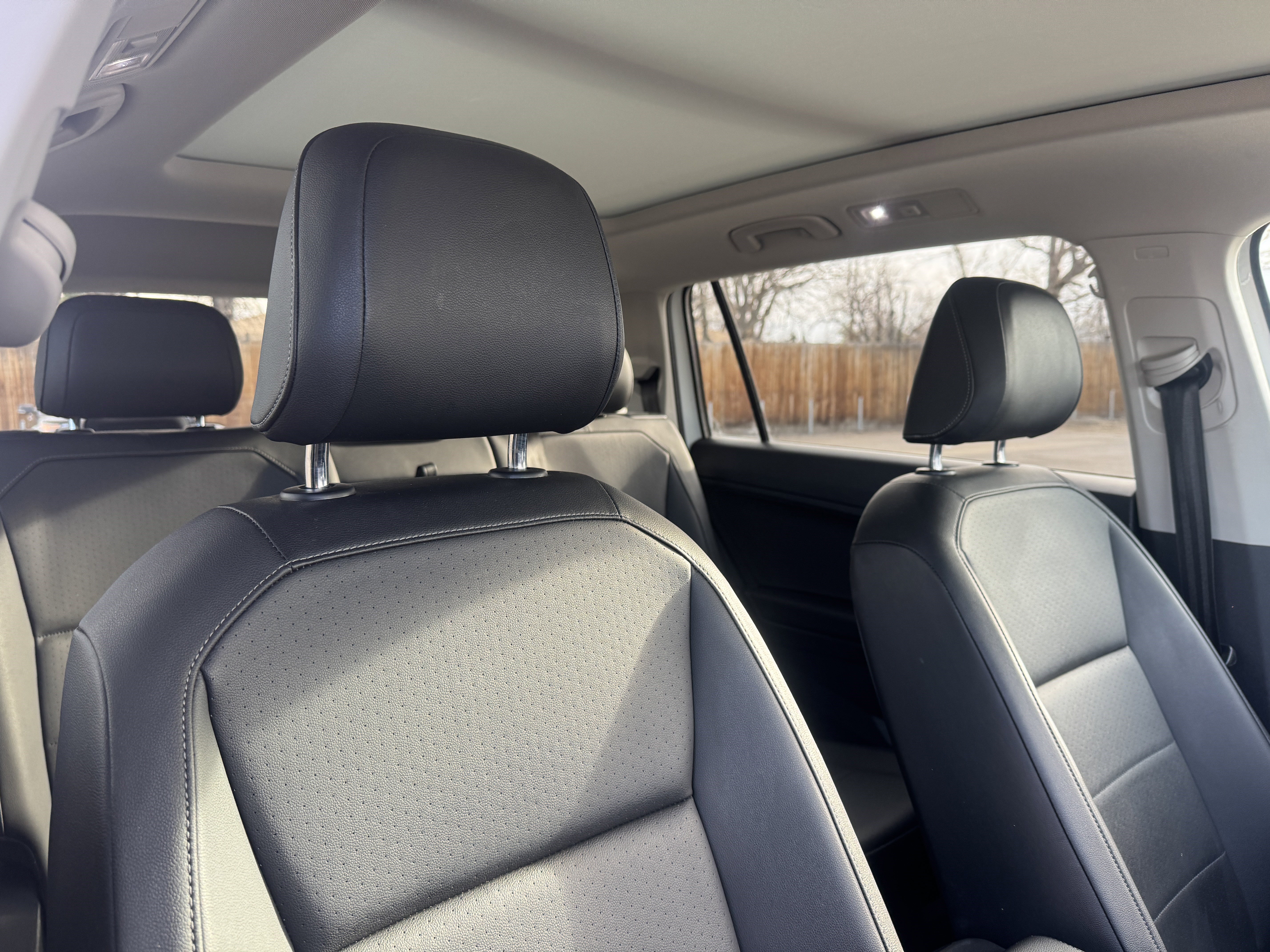 Used 2019 Volkswagen Tiguan SEL image 22