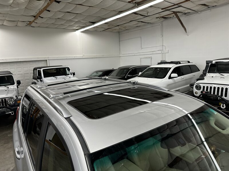 Used 2012 Lexus GX 460 Premium AWD/4WD image 8