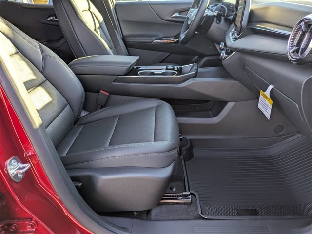 New 2026 Chevrolet Equinox LT w/ Convenience Package II image 40