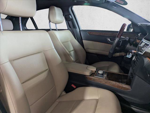 Used 2011 Mercedes-Benz E 350 Sedan image 22