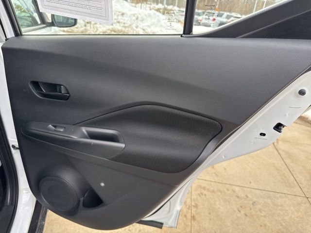 Used 2022 Nissan Kicks S image 34