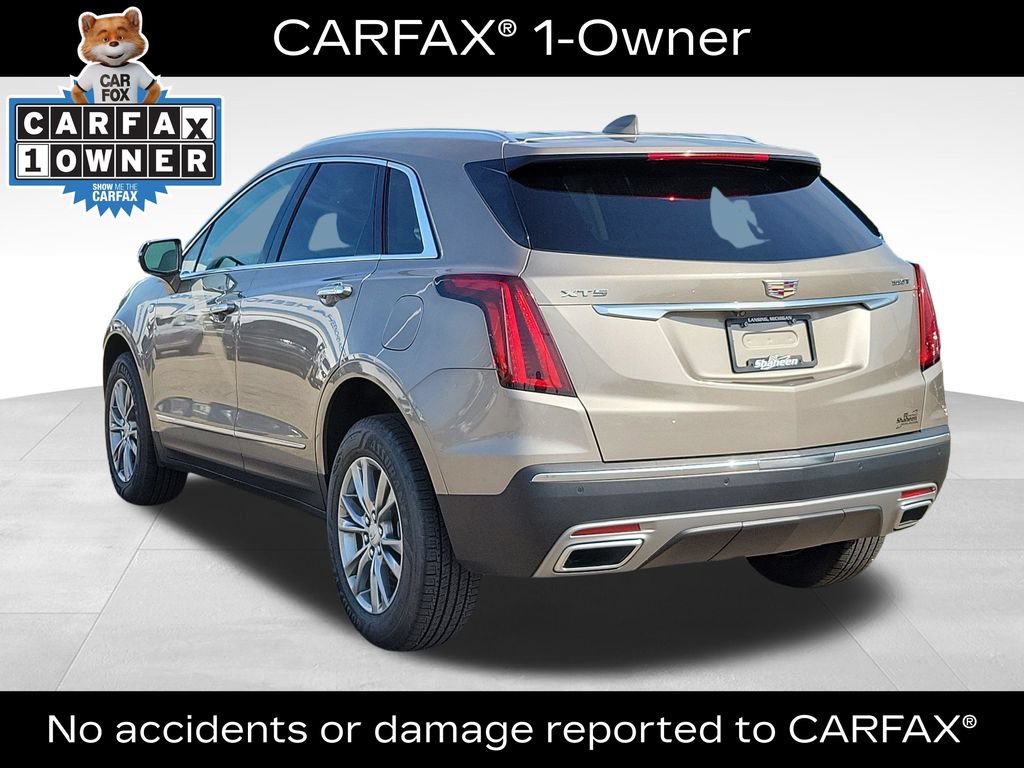 Used 2022 Cadillac XT5 Premium Luxury w/ LPO, Floor Liner Package FWD image 4
