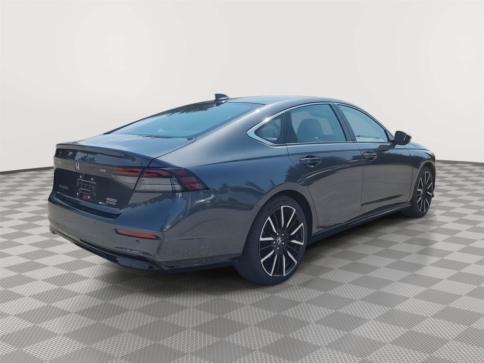 Used 2023 Honda Accord Touring image 32