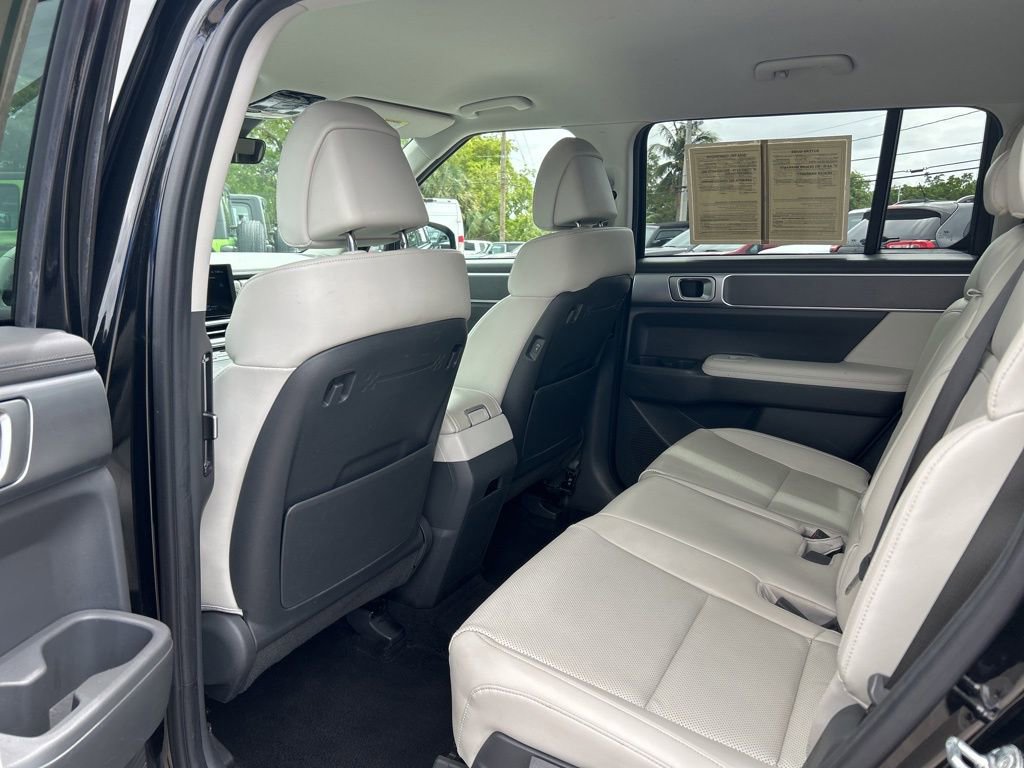 Used 2024 Hyundai Santa Fe SEL image 31