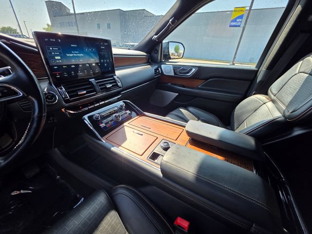Used 2023 Lincoln Navigator L Black Label AWD/4WD image 26