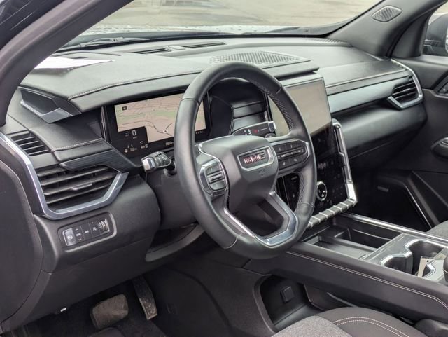 Used 2025 GMC Acadia Elevation image 14