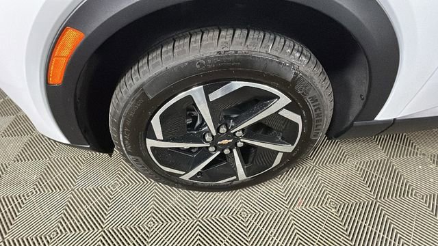 Used 2026 Chevrolet Equinox EV LT FWD image 10